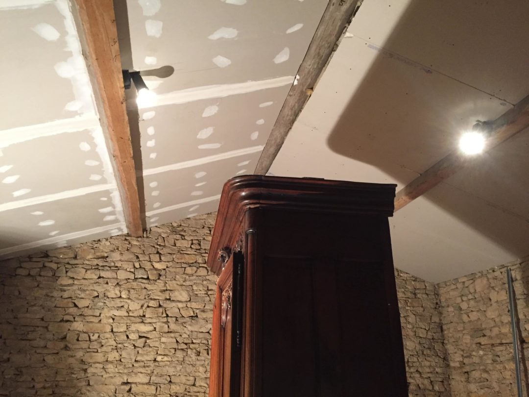 Pose d'un faux plafond rampant - Mont d'or - MB Rénovation Lyon